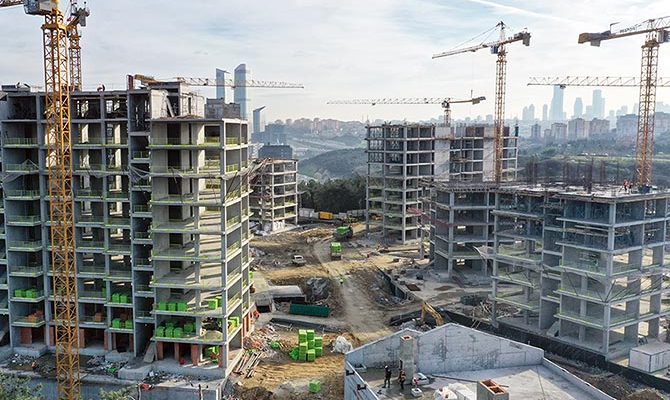 SafetyRespect geçici kenar koruma sistemlerini