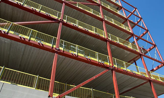 ÇELİK KİRİŞ – SafetyRespect geçici kenar koruma